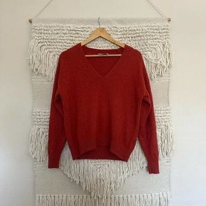 Everlane V-Neck Cashmere Sweater - Medium